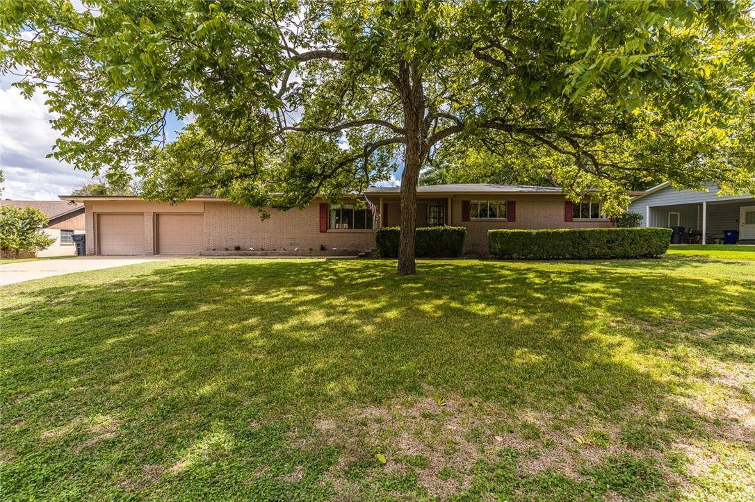 4204 Spruce Terrace, Waco, TX 76710