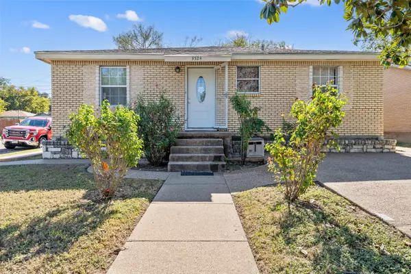 3524 Live Oak AVE, Waco, TX 76708