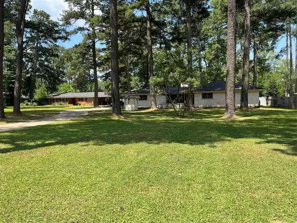 Shreveport, LA 71119,3020 Pines RD