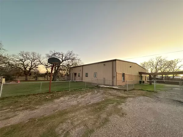 Riesel, TX 76682,508 E Frederick ST