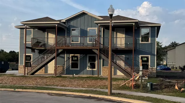 Denton, TX 76208,3001 Grey Wolf CIR #1