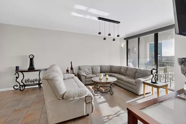 Irving, TX 75039,330 Las Colinas BLVD E #1116