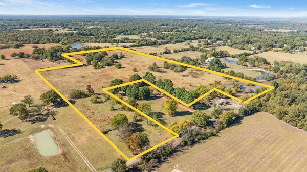 Arthur City, TX 75411,378 County Road 35840 S