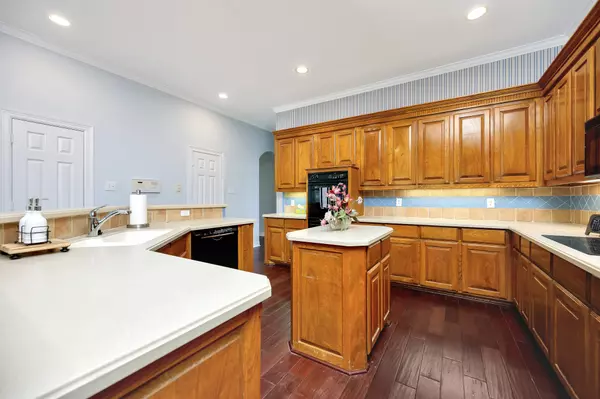 Southlake, TX 76092,710 Longford DR