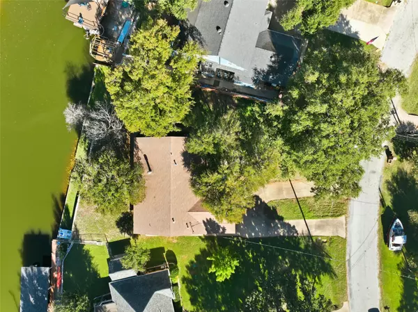 Granbury, TX 76048,4110 Apache Trail CT