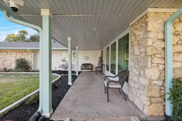 Fort Worth, TX 76133,6052 Wrigley WAY