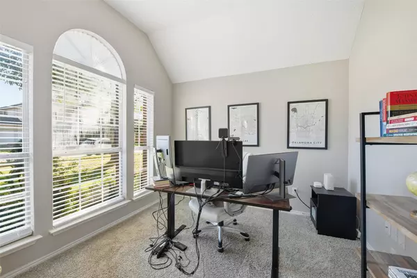 Fort Worth, TX 76137,5569 Lawnsberry DR