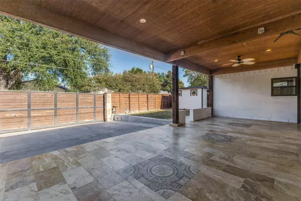 Mesquite, TX 75150,2124 Charles DR