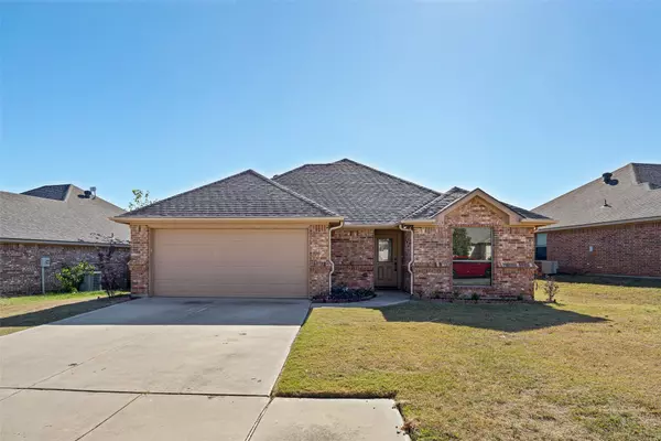 Weatherford, TX 76086,1234 Newcastle DR