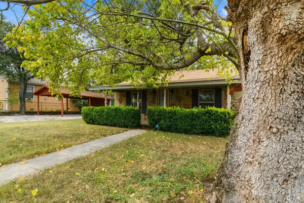 Weatherford, TX 76086,905 S Lamar ST