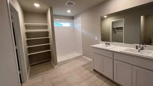 Fort Worth, TX 76131,8509 HOLLYMEAD LN