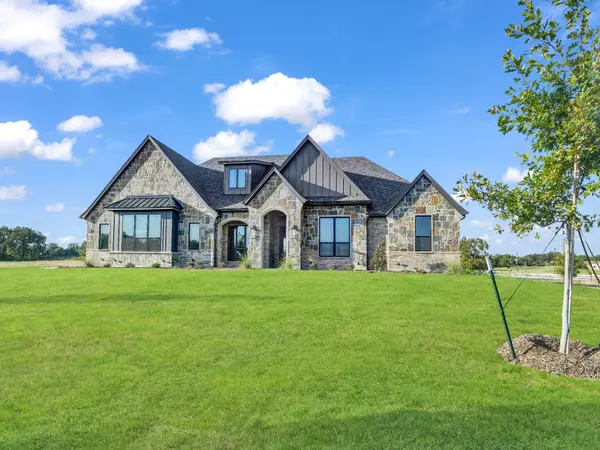 Weatherford, TX 76088,121 Desperado WAY