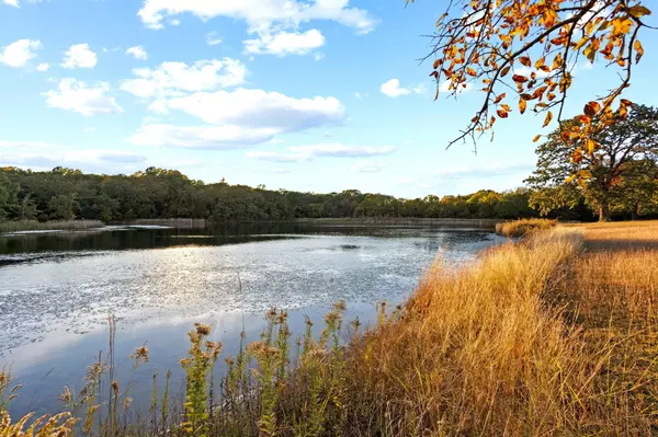 Denison, TX 75020,3906 Highland DR