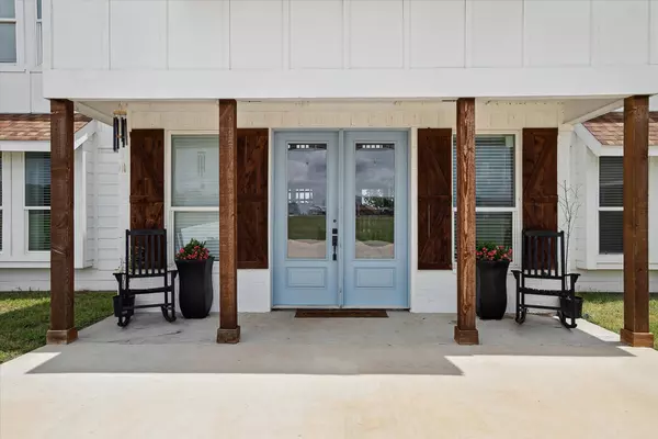 Whitney, TX 76692,128 Wyatt Earp WAY