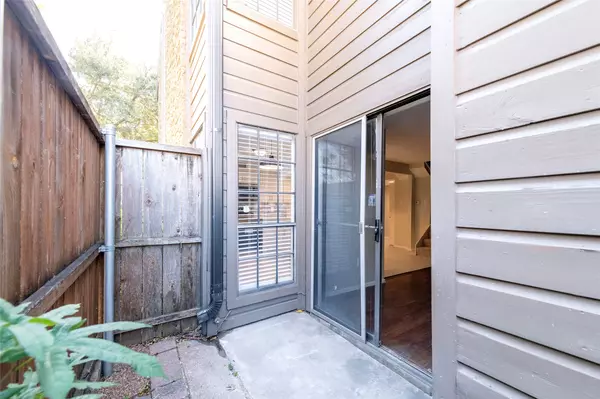 333 Melrose DR #5B, Richardson, TX 75080