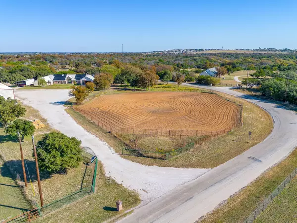 Weatherford, TX 76085,1390 Mary DR