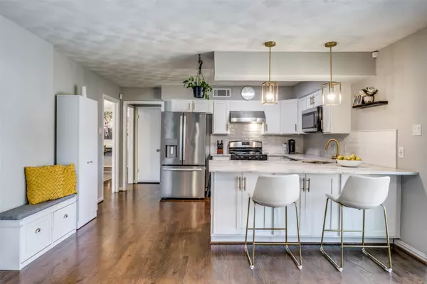 Dallas, TX 75228,2410 Saint Francis AVE