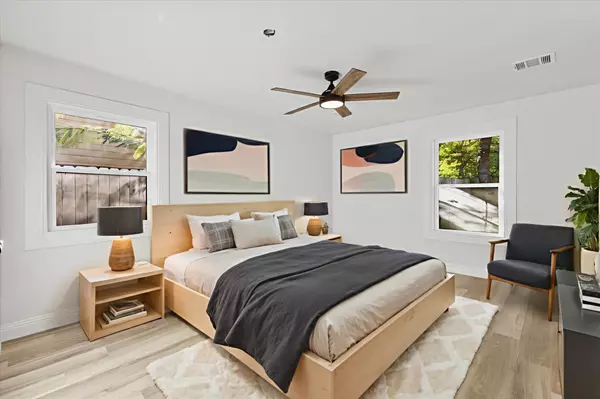 Euless, TX 76039,407 Freestone DR