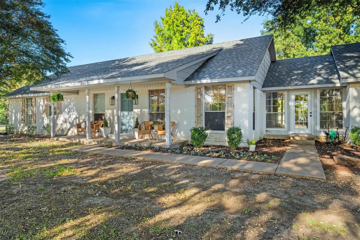 Rowlett, TX 75088,2509 Kirby RD