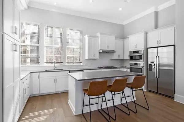 Irving, TX 75039,633 Dalton LN