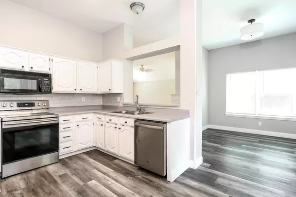 Rowlett, TX 75088,8102 Lake Bend DR