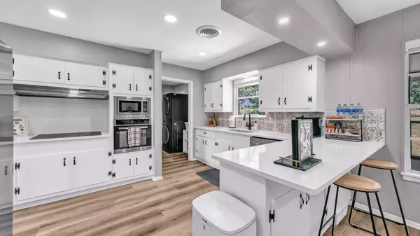 Weatherford, TX 76085,1609 Dicey RD