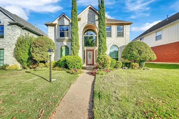 4247 Millview LN, Dallas, TX 75287