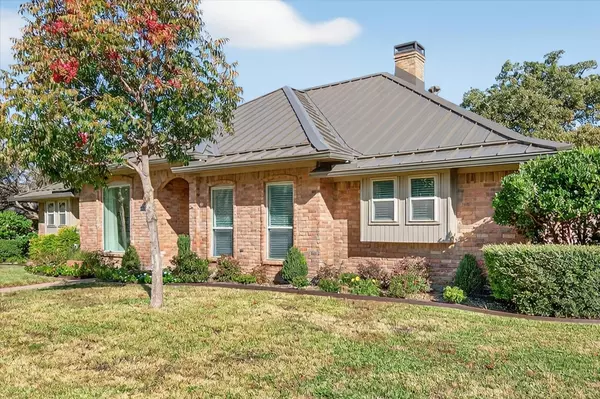 Arlington, TX 76016,7009 Lake Louise DR