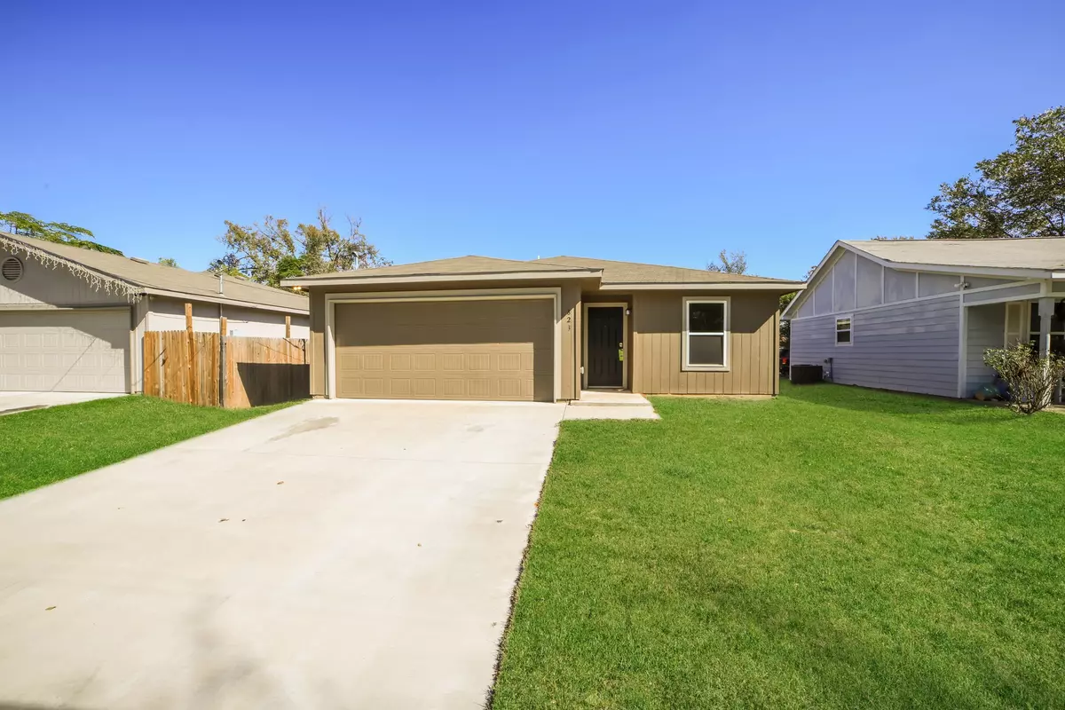 Waco, TX 76704,823 Dawson ST