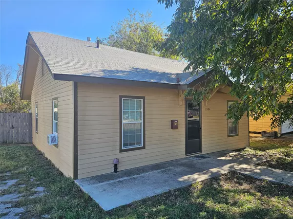 Brownwood, TX 76801,2104 Avenue E