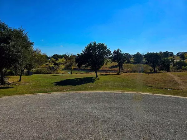 Cleburne, TX 76033,7109 Troon CT