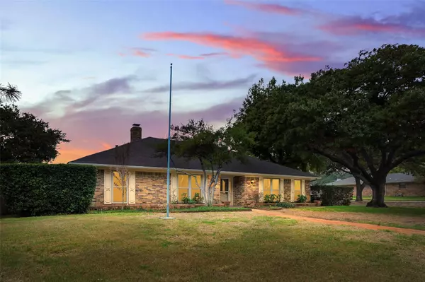 2608 evans DR, Plano, TX 75075