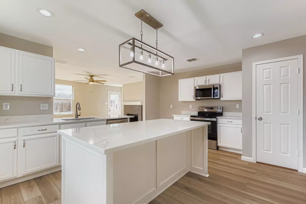 Little Elm, TX 75068,1728 Canyon Oaks DR