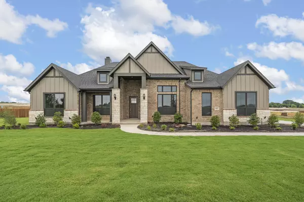 16813 Chapel RD, Lorena, TX 76655