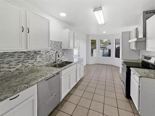 Balch Springs, TX 75180,1726 Hillcrest CT