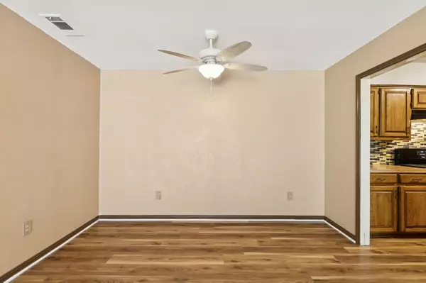 Farmersville, TX 75442,110 Lee ST