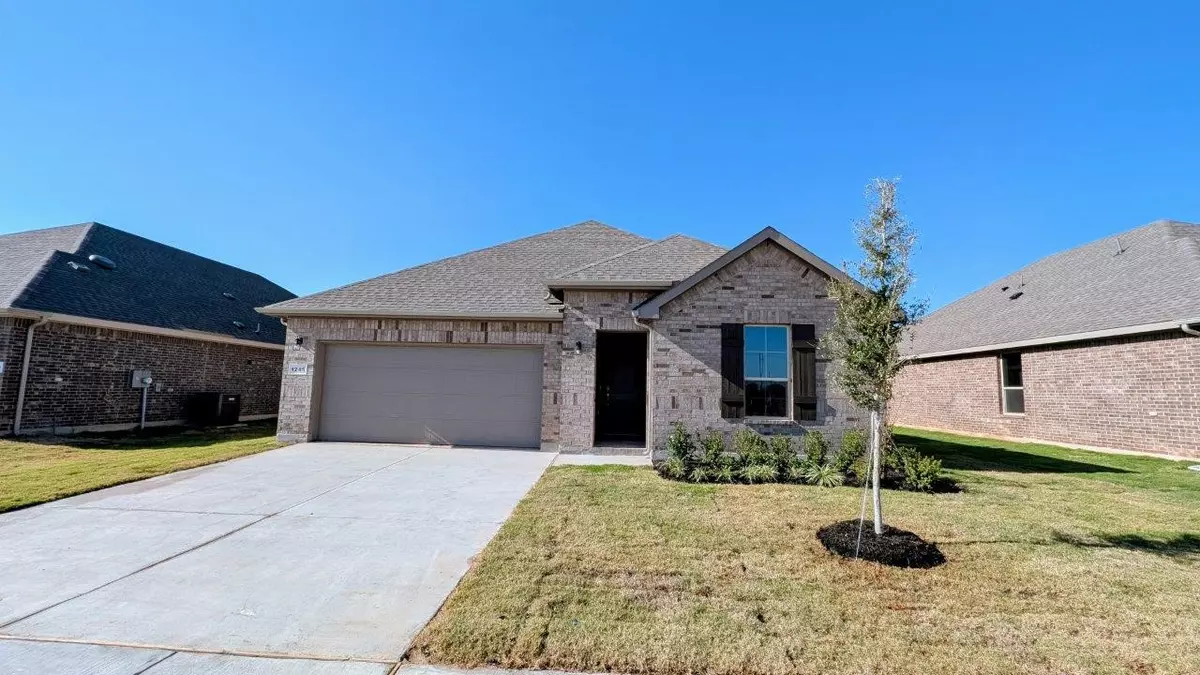 Granbury, TX 76048,1245 BELTWAY LN