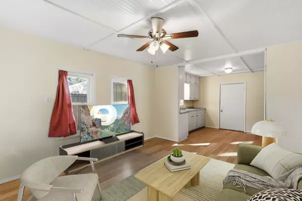 Azle, TX 76020,917 Carpenter ST