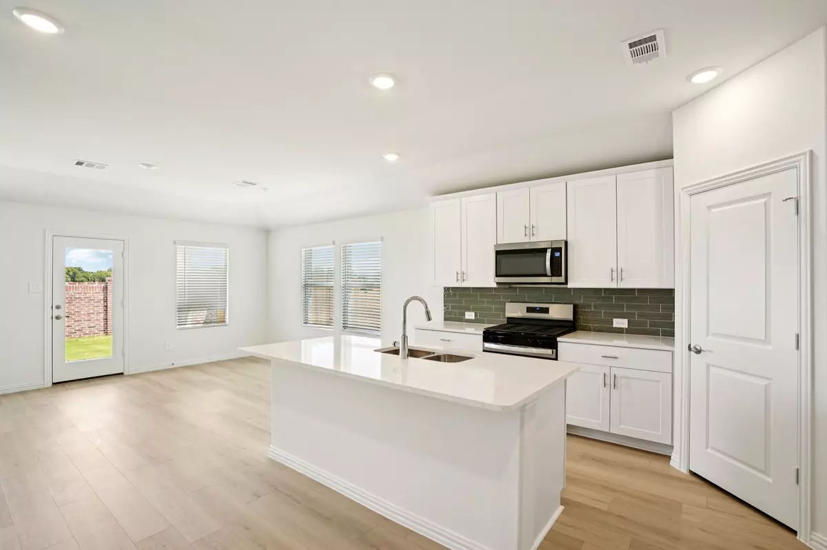 Princeton, TX 75071,704 Edgehurst DR