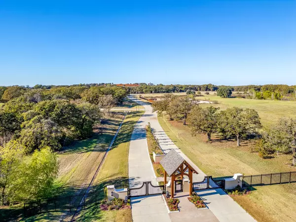 Burleson, TX 76028,1200 Nottaway CT