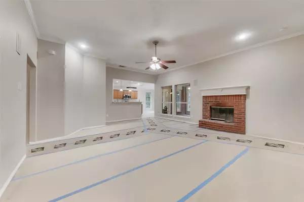 Azle, TX 76020,617 Madeline CT