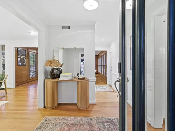 Fort Worth, TX 76109,2341 Lofton TER