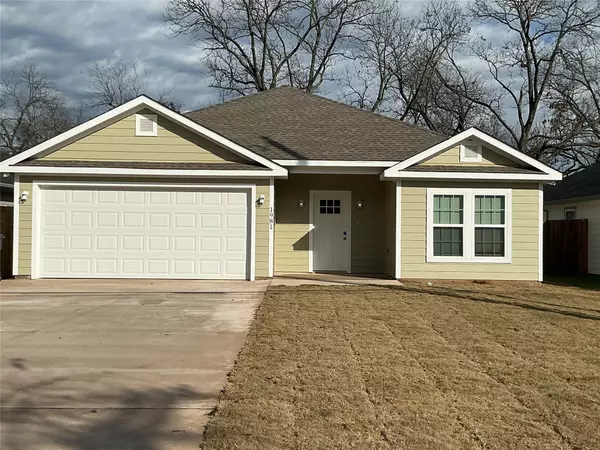 1981 W Bond ST, Denison, TX 75020