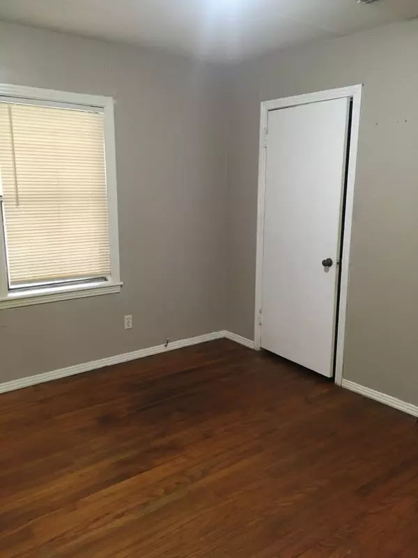 Shreveport, LA 71101,267 E Lister ST