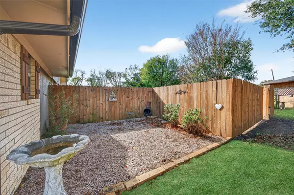 Whitewright, TX 75491,419 W Center ST