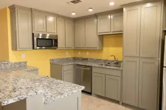 4938 Blue Water CIR, Granbury, TX 76049