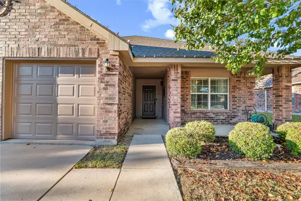 Waxahachie, TX 75165,209 Colt DR