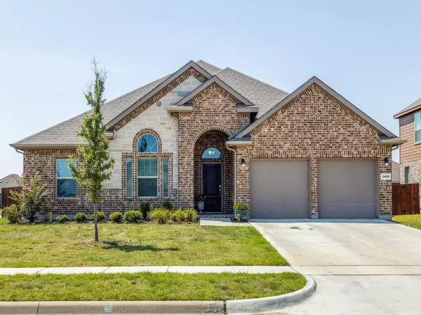 3460 April Breeze TRL, Grand Prairie, TX 76065