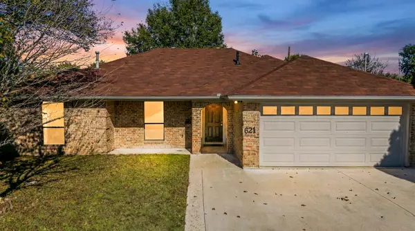 621 Main ST, Roanoke, TX 76262