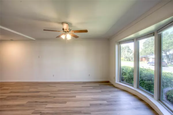 Dallas, TX 75230,10630 Sandpiper LN